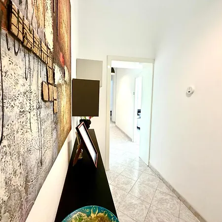 A13apartment Szirakúza